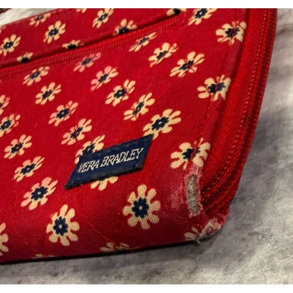 Vera Bradley "Americana Red" Wallet (Released in 2003) - Picture 3 of 16